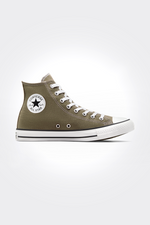 סניקרס מבית המותג CONVERSE, בעלות סולייה חיצונית מגומי ומדרס פנימי שמספק תמיכה מקסימלית לשמירה על נוחות מירבית לאורך כל היום.
