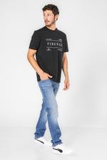 טישירט בצבע שחור לגברים