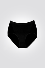 תחתונים מחטבים בגזרה גבוהה