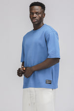 טישירט בגזרה קלאסית עם כיתוב | קנת קול