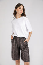 טישירט לנשים בגזרה ישרה | קנת קול