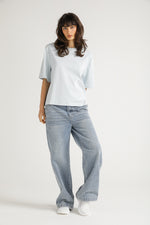 טישירט לנשים בגזרה ישרה | קנת קול