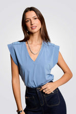 טישירט כתפיים מרופדות | מורגן