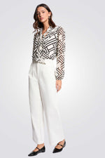 מכנסי ג'ינס Wide Leg גזרה גבוהה בצבע לבן