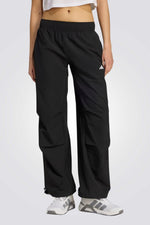 מכנסי אימון לנשים בצבע שחור