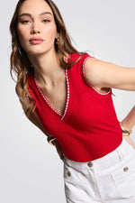 גופיה במראה ריב בצבע אדום