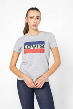 טישירט בצבע אפור הדפס לוגו בחזית