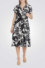 שמלה מידי הדפס עלים בצבע שחור/לבן