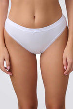 תחתוני ביקיני היי לג בשילוב תחרה | פמינה