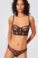 תחתון טנגה CONQUETE לנשים