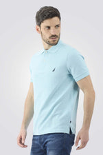 חולצת פולו SLIM FIT תכלת לגברים | נאוטיקה