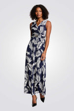 שמלת מעטפת מקסי הדפס עלים בצבע כחול כהה/לבן
