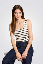 גופיית סריג הדפס פסים