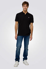 חולצת פולו שחורה עם לוגו | צ'מפיון