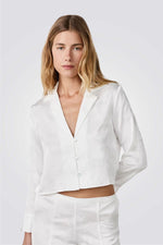 חולצת פיג'מה מכופתרת NANDA בצבע לבן