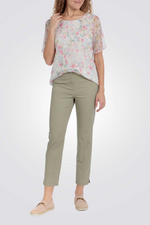 מכנסיי כותנה ארוכים