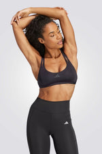 גוזיית ספורט לנשים בצבע שחור
