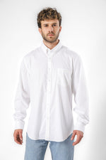 חולצה מכופתרת קלאסית