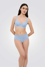 חזיית תחרה מרופדת עם קשת ומחשוף בלקונט | טריומף