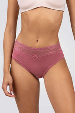 תחתוני מידי עם תחרה | פמינה