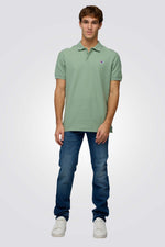 חולצת פולו בצבע ירוק עם לוגו | צ'מפיון