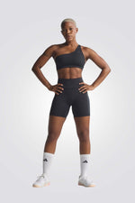 גוזיית ספורט כתף אחת לנשים | אדידס