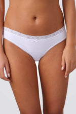 תחתוני ביקיני עם תחרה עדינה | פמינה