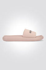 כפכפי סלייד עם כיתוב לוגו בצבע בז'