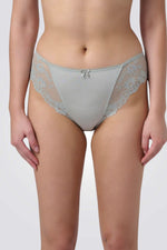 תחתוני ביקיני בשילוב תחרה | פמינה