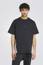 טישירט קצרה ממותגת לגברים | אדידס