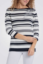 סריג שרוולי שלושת רבעי הדפס פסים בצבע לבן/נייבי