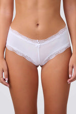 תחתון מיקרופיבר צ'יקי תחרה בצבע לבן