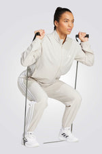 מכנסי טרנינג Train Essentials 3-Stripes לנשים