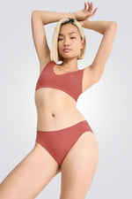 תחתונים בגזרת היי לג לנשים