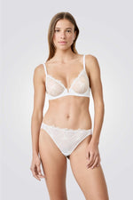 תחתוני טנגה PRELUDE בצבע לבן