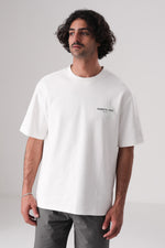 חולצת טי מעוצבת לגברים