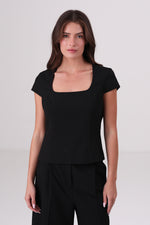 טופ צמוד עם רוכסן