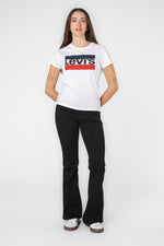 מכנסי ג'ינס 726 פדלפון לנשים בצבע שחור | ליווייס