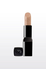 שפתון עשיר בלחות וצבע TRUE COLOR