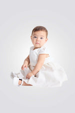 שמלה לתינוקות בצבע לבן וזהב