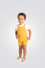 סט אוברול צהוב וטישירט לבנה לתינוקות