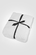 שמיכת מעבר זוגית בצבע לבן