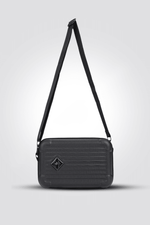 מזוודה 9" BEAUTY CASE בצבע שחור - MASHBIR//365