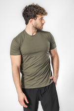 חולצת דרייפיט לגבר חאקי