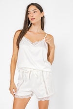 סט פיג’מה קצרה מבד סאטן CRYSTALS