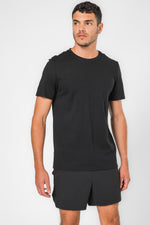 חולצה קצרה עם צאוורון עגול