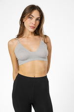 גוזיית תחרה ללא תפר בצבע אפור