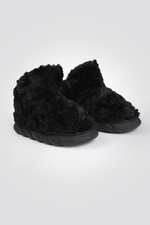 נעלי בית מגפונים פרוותיים שחור