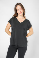 חולצה ללא שרוולים צווארון וי