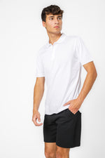 חולצת פולו קצרה בטקסטורת פסים